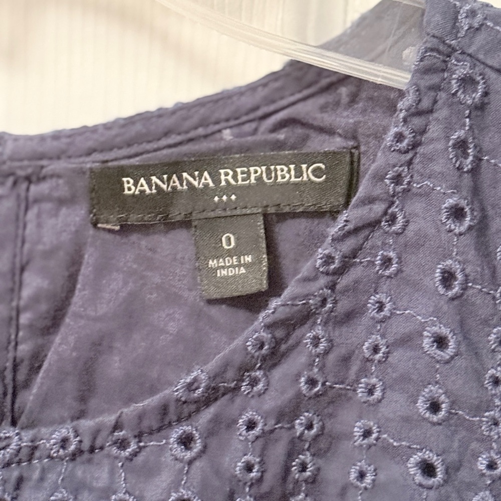 Banana Republic Navy Blue Eyelet Sleeveless Tank Dress Cotton Size 0. EUC AD - Picture 2 of 4